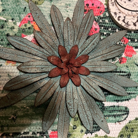 Hobby Lobby wall decor floral set. Made tough beautiful pieces set of 2 - Picture 2 of 3